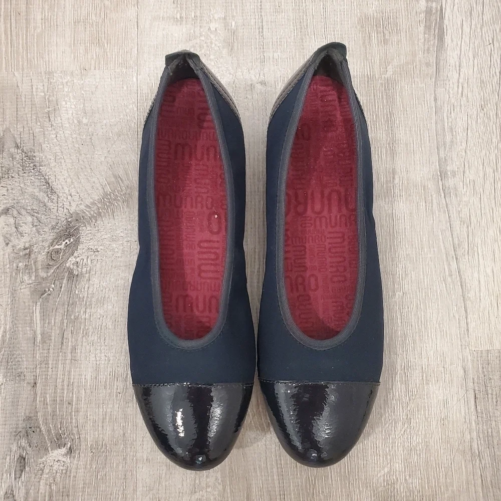 NEW Munro American Henlee Hidden Wedge